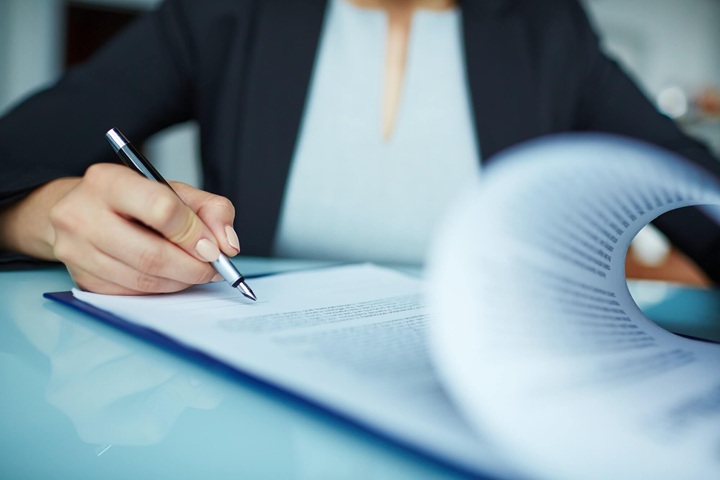 CHI DECIDE IL CONTRATTO GIUSTO?